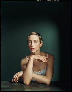 adreciclarte:  Vera Farmiga by Dan Winters