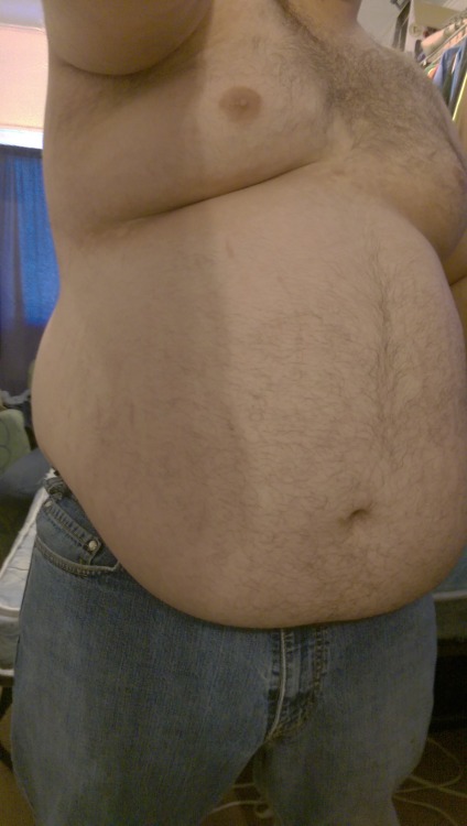 fatfoxinch:  Slowly growing larger.  Lovely proportions