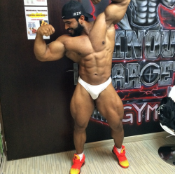manrumpsxxx:  Follow Me For The Sexiest Rumps On Tumblr