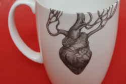 wickedclothes:  Anatomical Heart Coffee Mug Keep your coffee