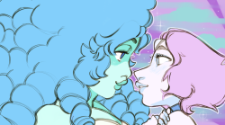 emptyburrito:  pearl and her hologram wife (FULLVIEW PLEASE)