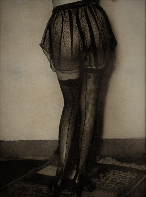 partial-boner:  Brassai