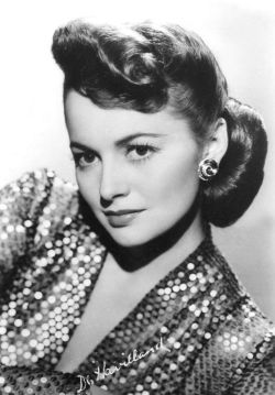 wehadfacesthen: Legendary Olivia de Havilland has been named