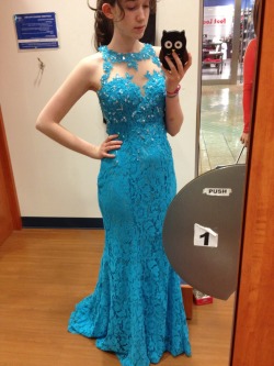 mermaidhanji:  i got my prom dress altered!! it fits better and