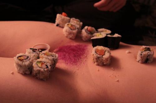 p-ink-candy:  Sushi Couture An Intimate Dinner Party After The Feast byÂ FivesAndSevens 