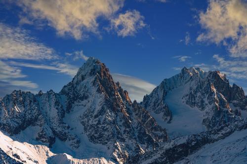 oneshotolive:  Haute-Savoie, France [OC] [2835x1890] 📷: ItStartedThere