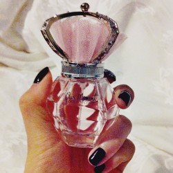 ↝love that fragrance #ourmoment #onedirection
