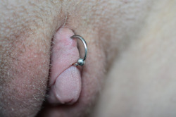 pussymodsgalore  Superbly well developed clit, with a VCH piercing