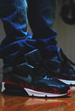 m0nopoly:  iD Air Max 90 // Never Wear Them 