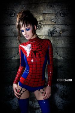 iheartchaos:  Cosplay of the day: Latex Spider-Girl Spider-Girl in full latex by philip faith photography. This is model Kat Seguin wearing what seems t to be the tightest spider-man suit possible. Via
