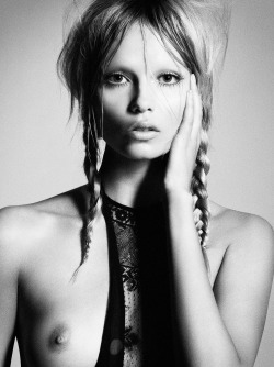 sexintelligent:  NATASHA POLY PHOTOGRAPHY BY DANIELE DUELLA AND