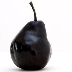 xmoonlilyx:  sjbonnar:  BLACK, THE COLOUR OF DIS-PEAR!  Well