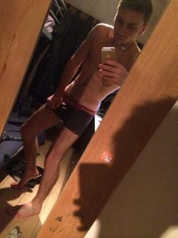 myukladsnaked:  midlands guy jamie holding his boxers in air