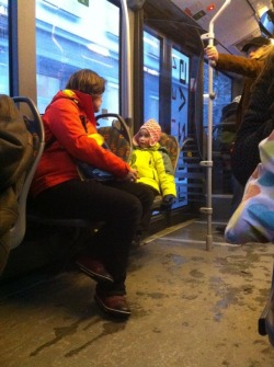 idratherbevulcan:  So today on the bus there was this little