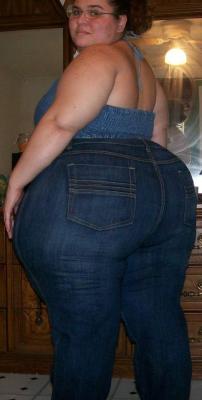 bricout:  subtlefeeder:  amobbw-ssbbw:  blue jeans..!!!  That’s