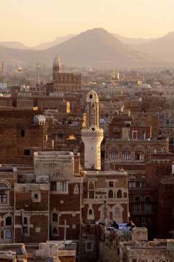 heyathv:  go-travel-all-aroud-the-world:  Sana’a, Yemen by