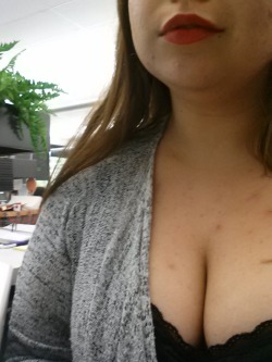alwaysscommando:  Teasing my co-worker with pics at work