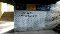 wir-bleiben-nicht-still:  Zona Antifascista  Gefunden in Bielefeld