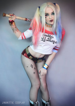 hotcosplaychicks:  HARLEY QUINN 04 Suicide Squad - JinxKittie Cosplay by JinxKittieCosplay   Check out http://hotcosplaychicks.tumblr.com for more awesome cosplayPlease Subscribe to us on youtube 