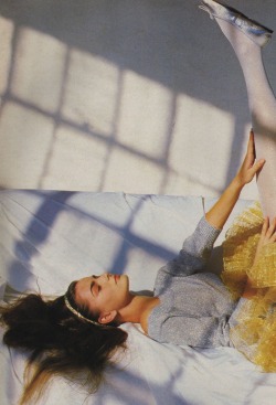 aleworldaddict:‘A Little Night Magic’  Paulina Porizkova