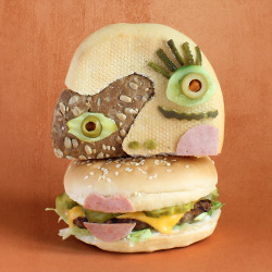 sandwichmonsters:  Pablo Pickle’asso // Cheeseburger Extra