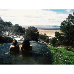 soakingspirit:  when @lunacle and I were soakin in the hot springs