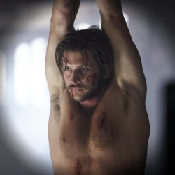 celebpits:  Greyston Holt