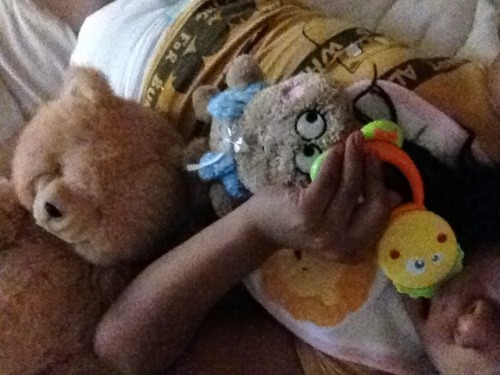 <p>Before to sleep I play and watching Dora :P