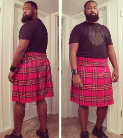 buttbanga85:I LOVE KILTS!! Can you guess what’s underneath?!?!