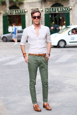 completewealth:  File under: Woven, Chinos, Loafers, Street style,