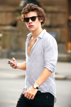 poisonparadise:  Harry StylesNYC | 7.3.13  