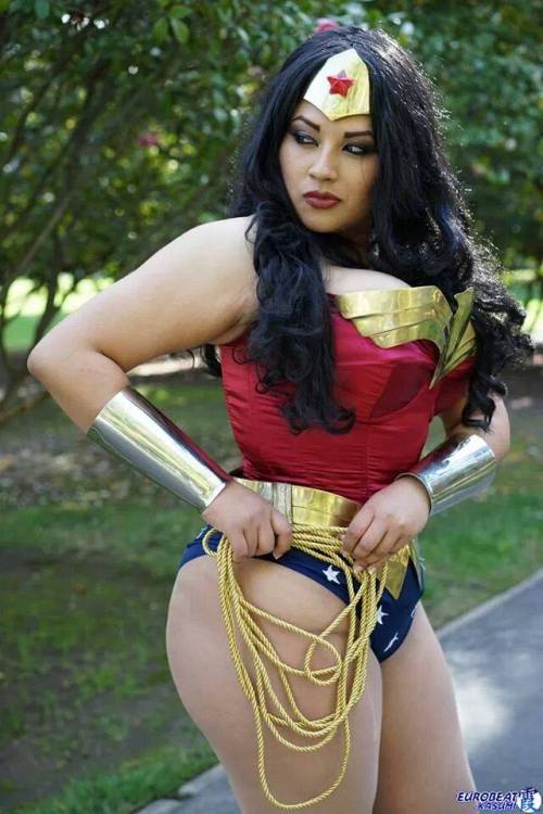 trioxina245:Ivy Doomkitty - Wonder Woman Gal Godot did a great job, but *this is what kept thousands of schoolboys awake…
