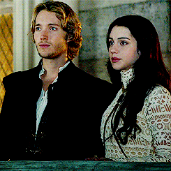 all-things-frary:  1x04 // 2x04 requested by poligirl25 