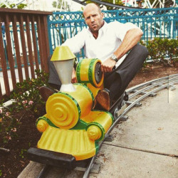 lolfactory:  Forget everything & upvote Jason Statham on