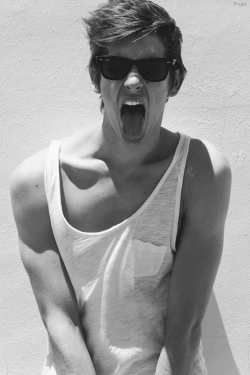 juliocarrillo:   back 