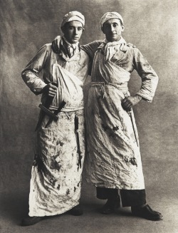 ce-sac-contient:  Irving Penn (1917-2009) - Bouchers, Paris,