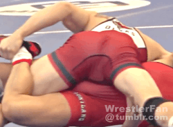 wrestlerfan:  😋💦💦💦More @ http://wrestlerfan.tumblr.com