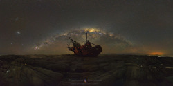 space-pics:  The Milky Way over an abandoned ship, Argentina.