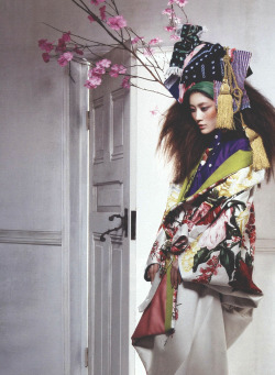 somethingvain:  christian dior haute couture s/s 2002, lee hyun yi by hyea w. kang for vogue korea june 2010 