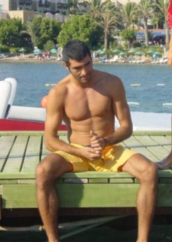 HOT TURKISH AND KURDISH GUYS