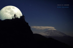 moonipulations:  Born Dreaming - Photography by Carlos Manuel