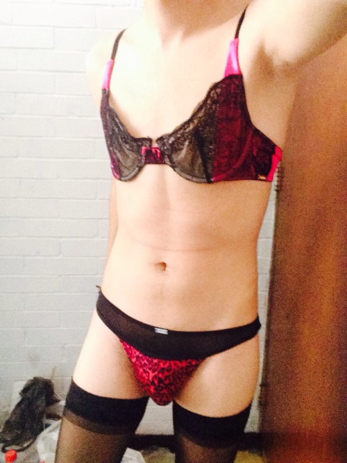 lingerieboy108:  Getting ready for school ;)  #lingerieguy