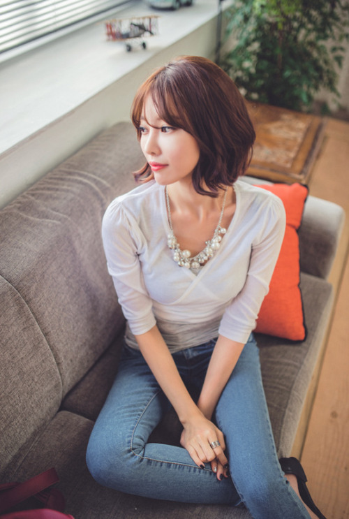 korean-dreams-girls:  Ji Na - August 04, 2014Â 2nd Set