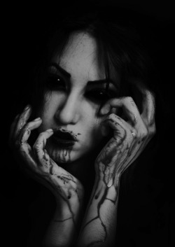 satanic-girl:  Ixaxaar by Cappry-Arts ✷✷✷ More edits
