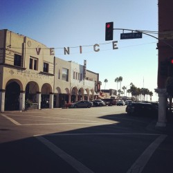 dookiedarren:  #venice #beach #california  (at Venice Sign)