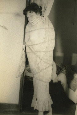 les-sources-du-nil:  Miss Fumiko Nakatsuka, Kitan Club, 1956 