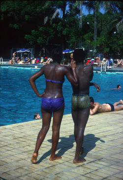 vintagecongo:  Pool at the Funa Club, Kinshasa, Congo Eliot