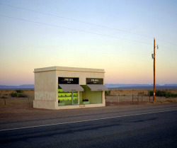 tiit:  The instillation “Prada Marfa” by Elmgreen and Dragset