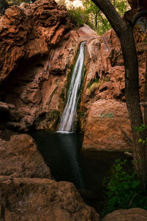 oneshotolive:  Rare waterfall in southern New Mexico. Fresnal