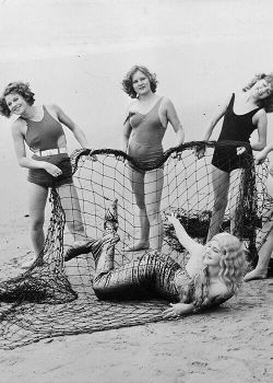 customer569330:  Capturing a mermaid, early 1930s  